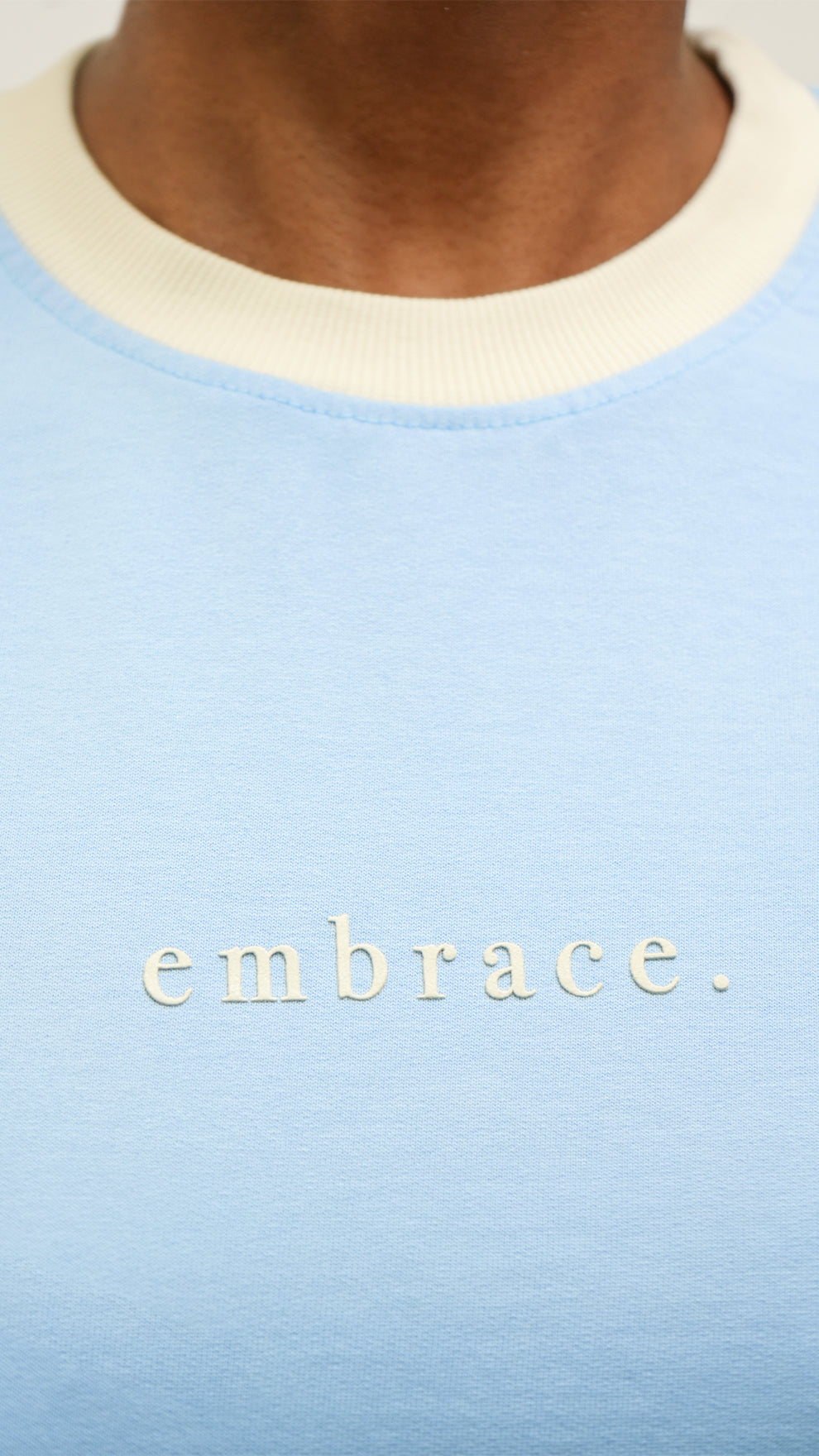 Embrace - Omphalodes & Ivory