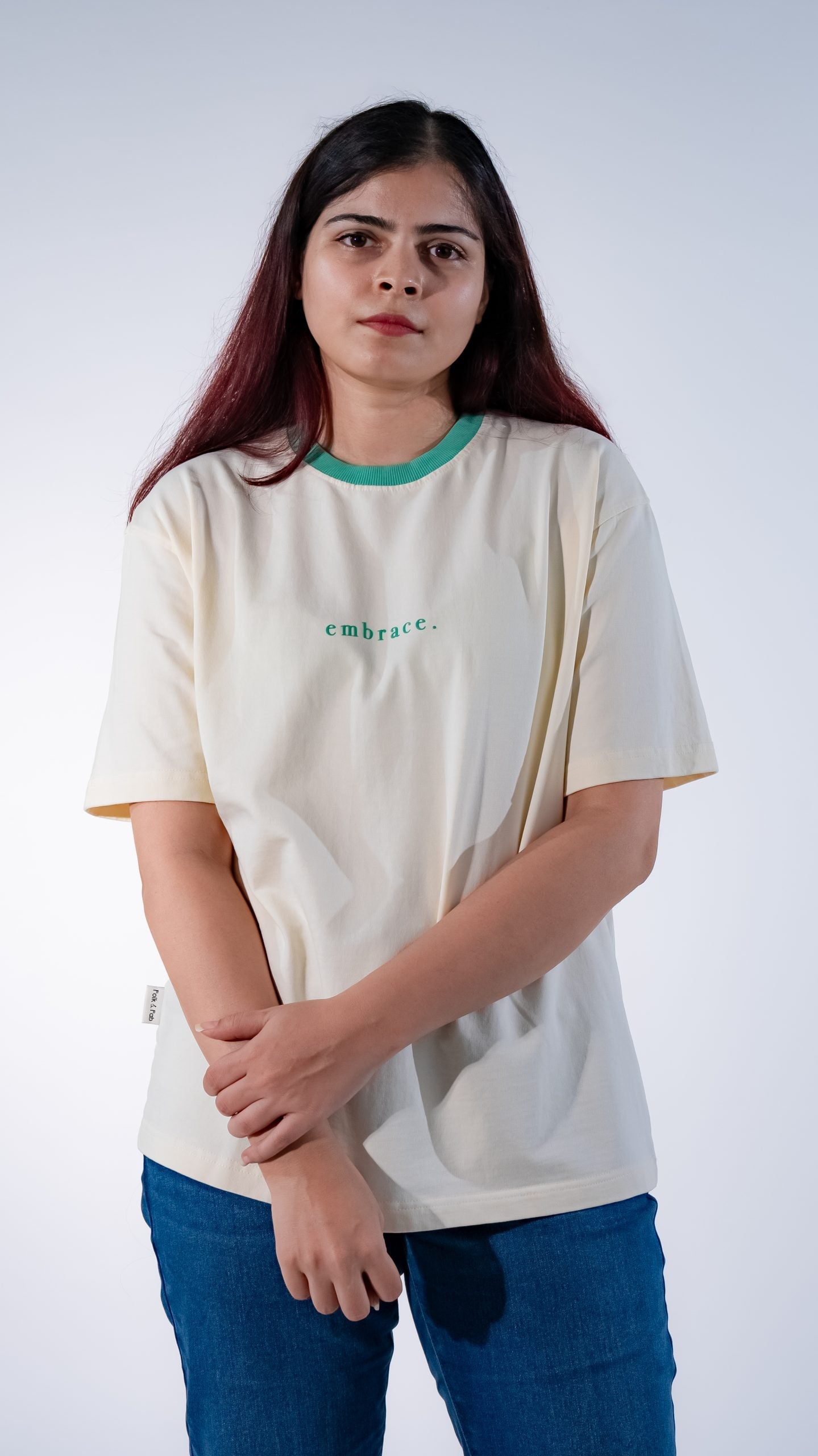 Embrace - Ivory & Mantis