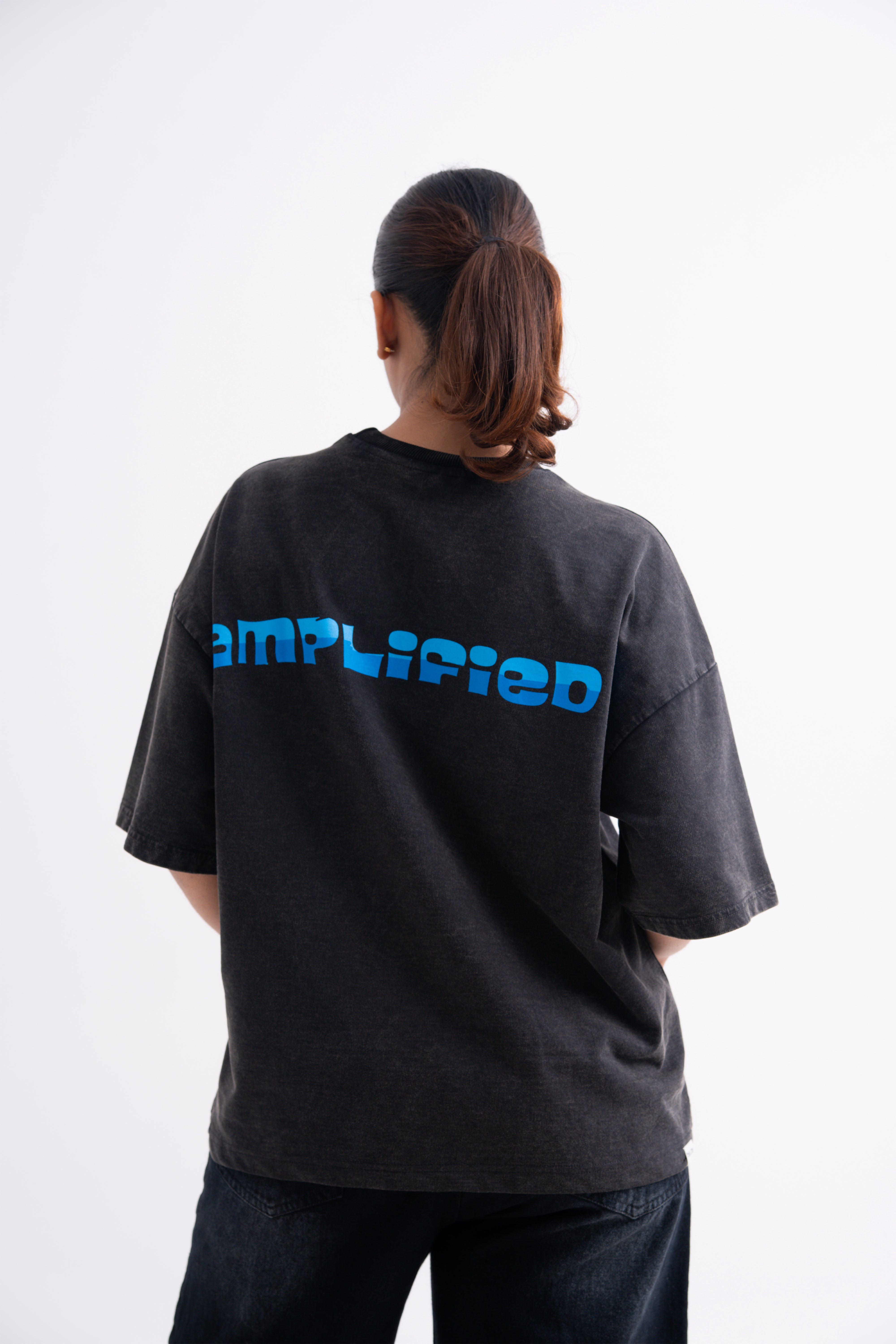 Happiness Amplified - Noir Dusk