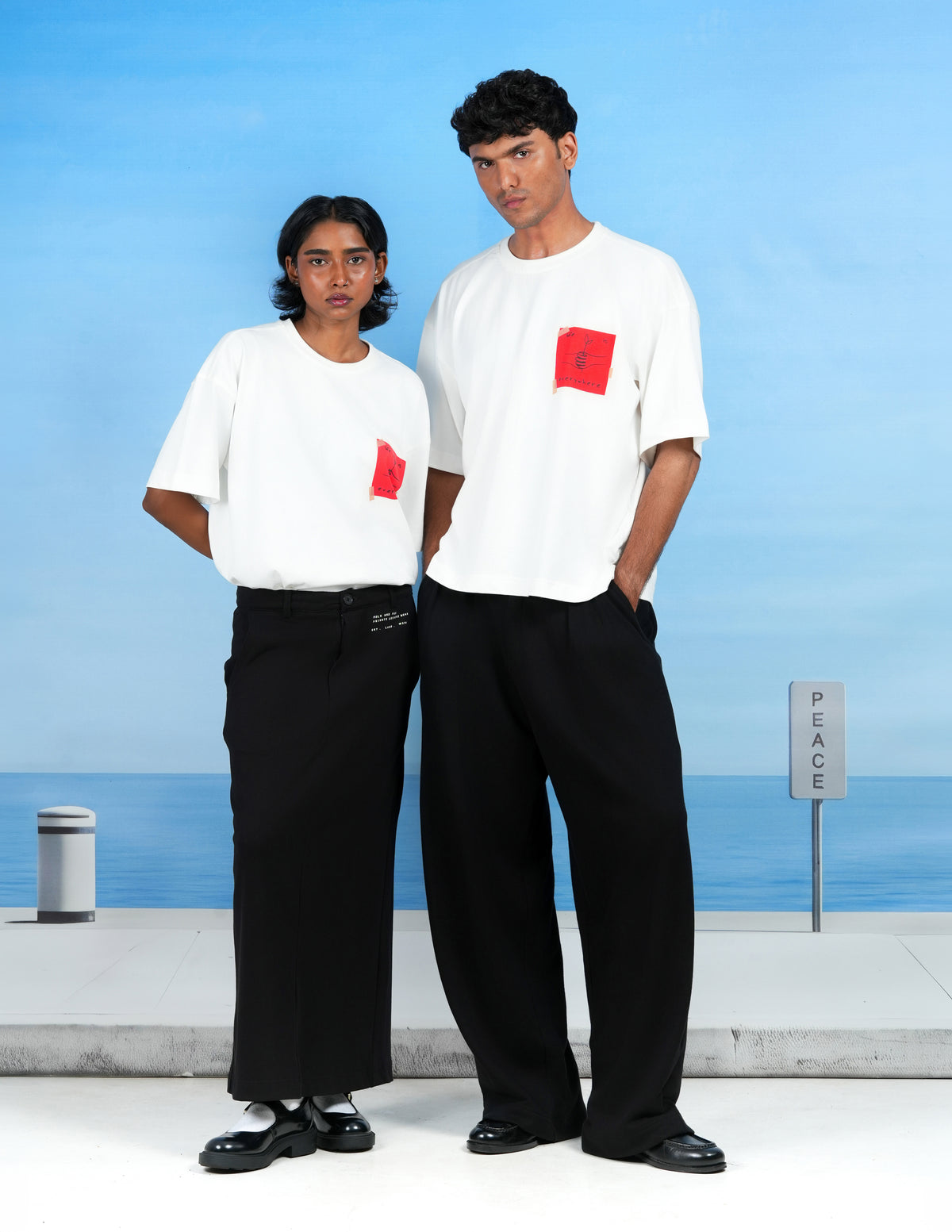 Life Is Everywhere - Oversized